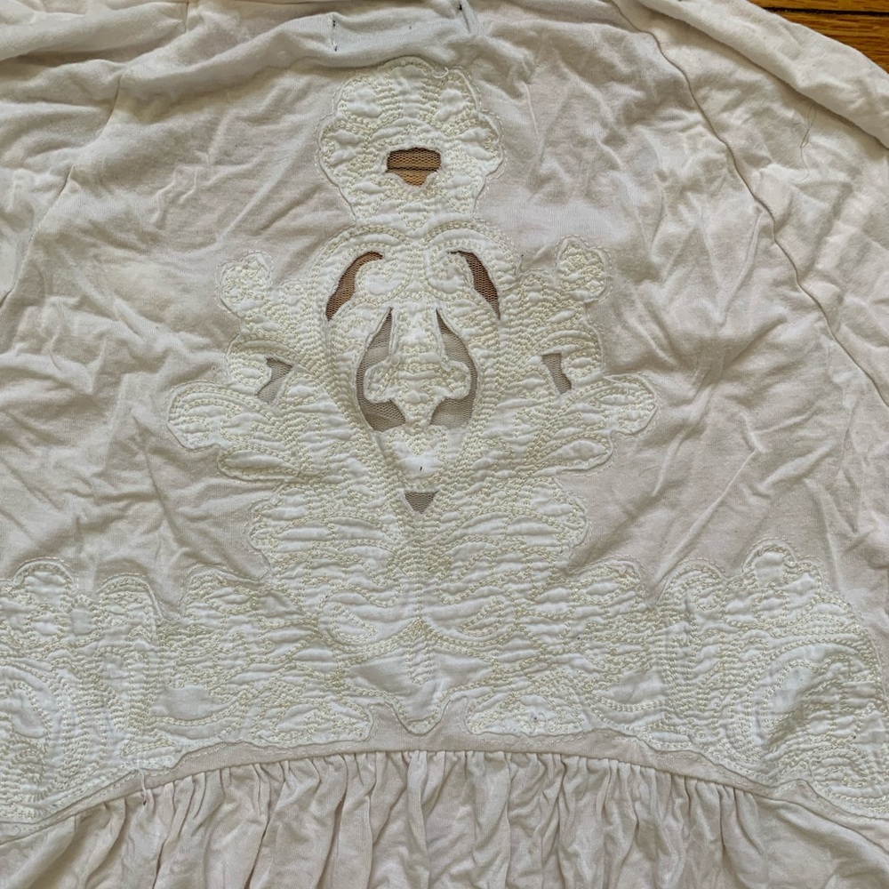 Long sleeve T-shirt with lace detail